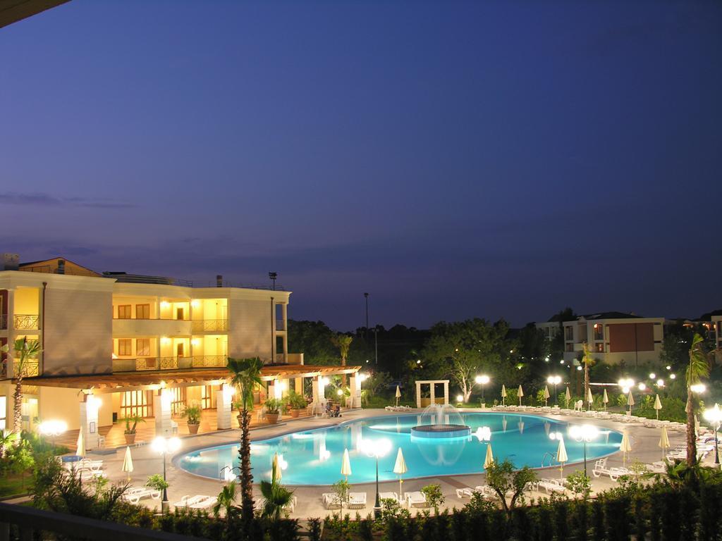 Centro Turistico Akiris Hotel Nova Siri Marina Exterior photo