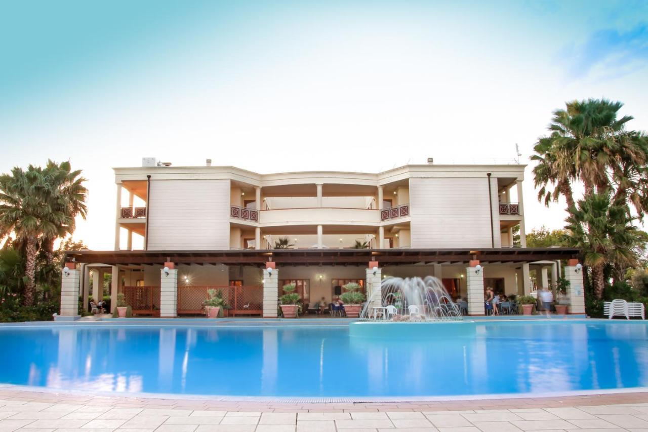 Centro Turistico Akiris Hotel Nova Siri Marina Exterior photo